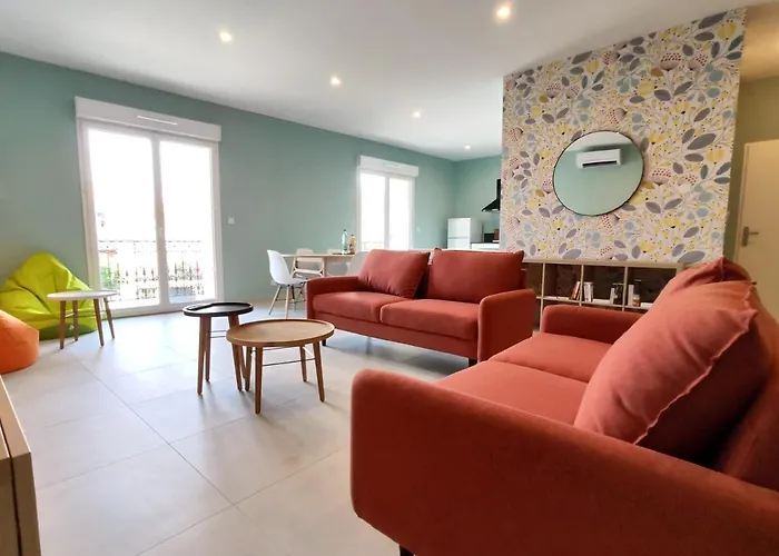 Colormix 3 Etoiles - 95m2 Plein Centre - Ensoleille Climatise Διαμέρισμα