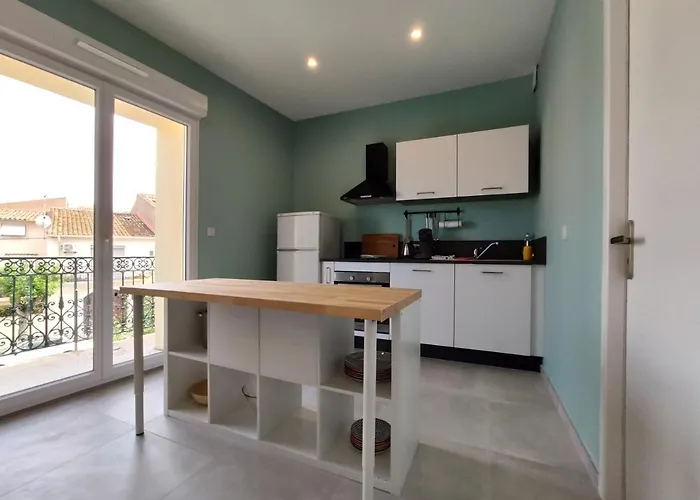 Colormix 3 Etoiles - 95m2 Plein Centre - Ensoleille Climatise
